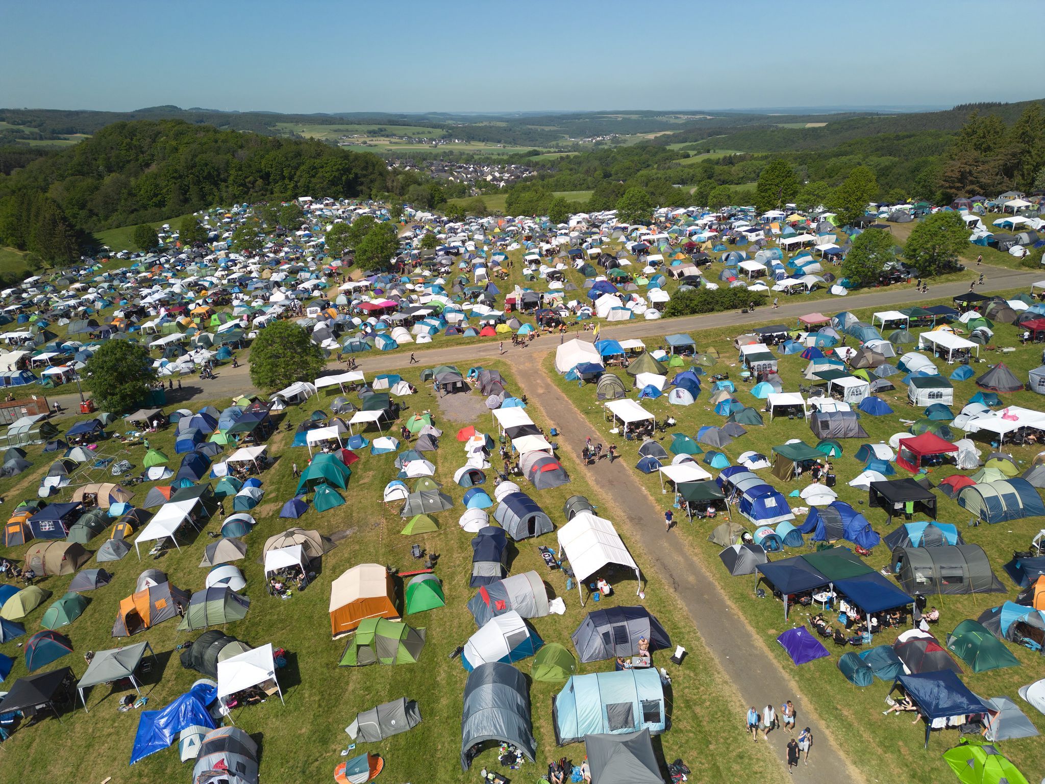 Fans reisen zu Rock am Ring - Campingplätze offen