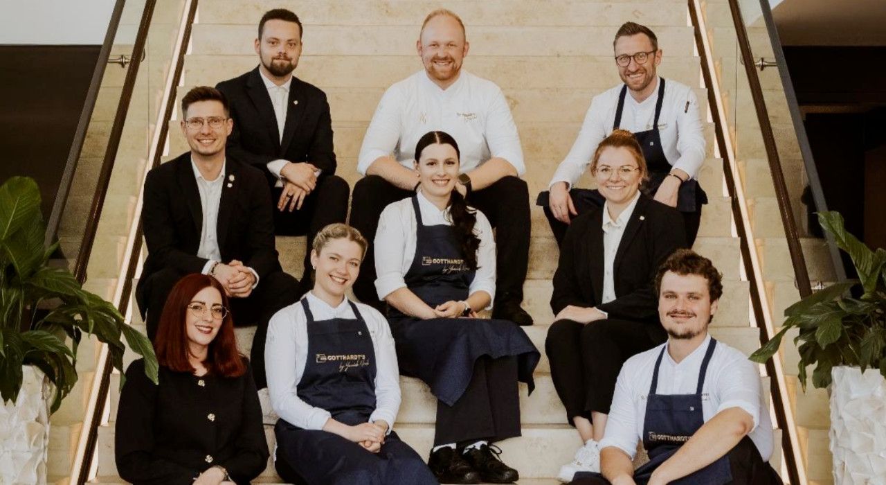 GOTTHARDT'S im FÄHRHAUS verteidigt erneut zwei Michelin-Sterne