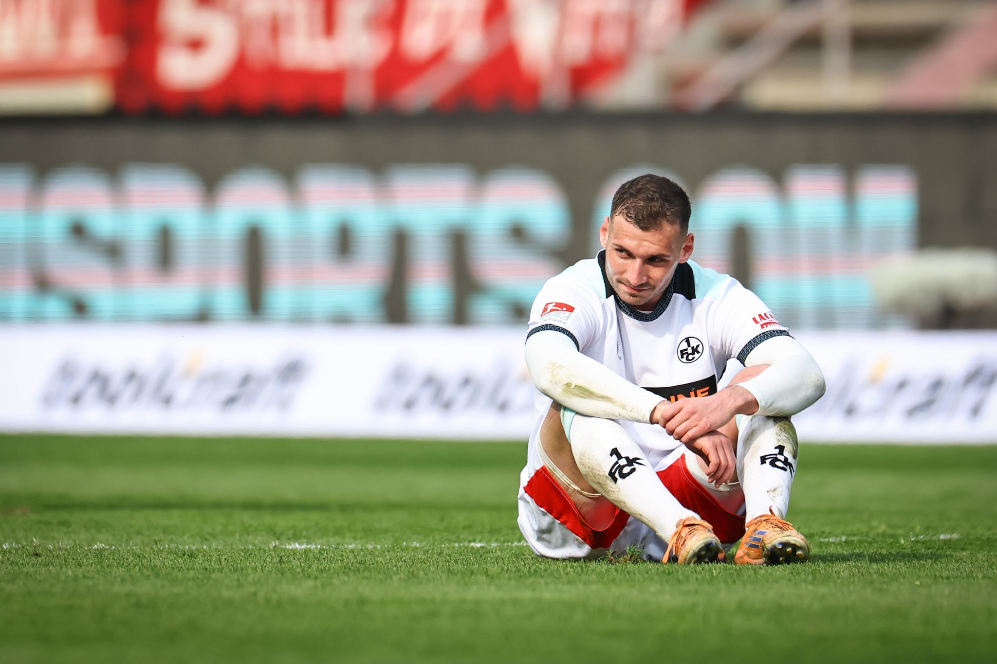 Elversberg holt Verteidiger aus Kaiserslautern Elversberg holt Verteidiger aus Kaiserslautern