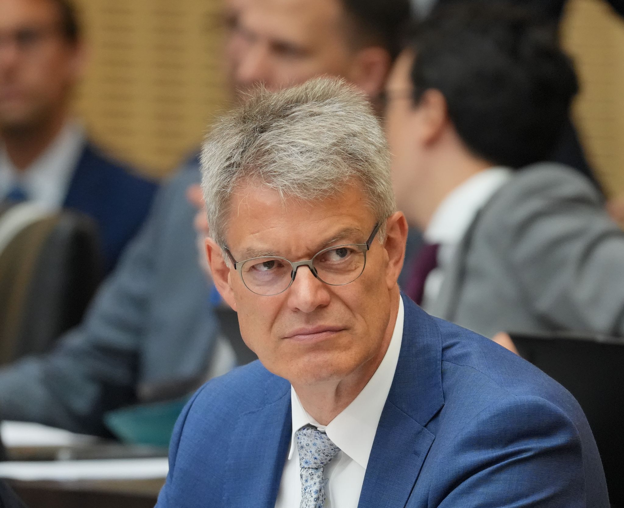 Schnieder kommt Merz zuvor und bittet um Entlassung