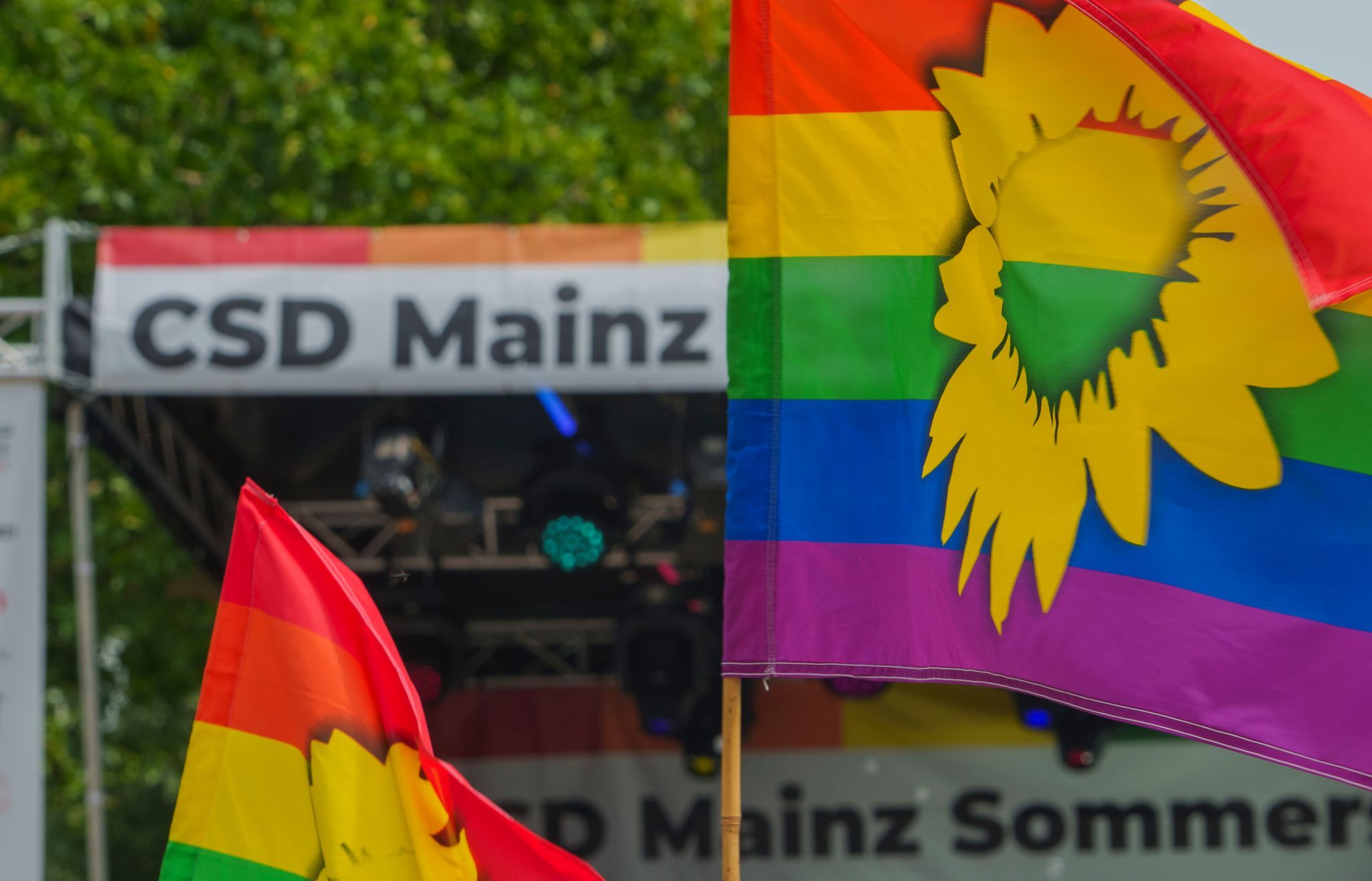 Etwa 10.000 Teilnehmer bei CSD-Demonstration in Mainz
