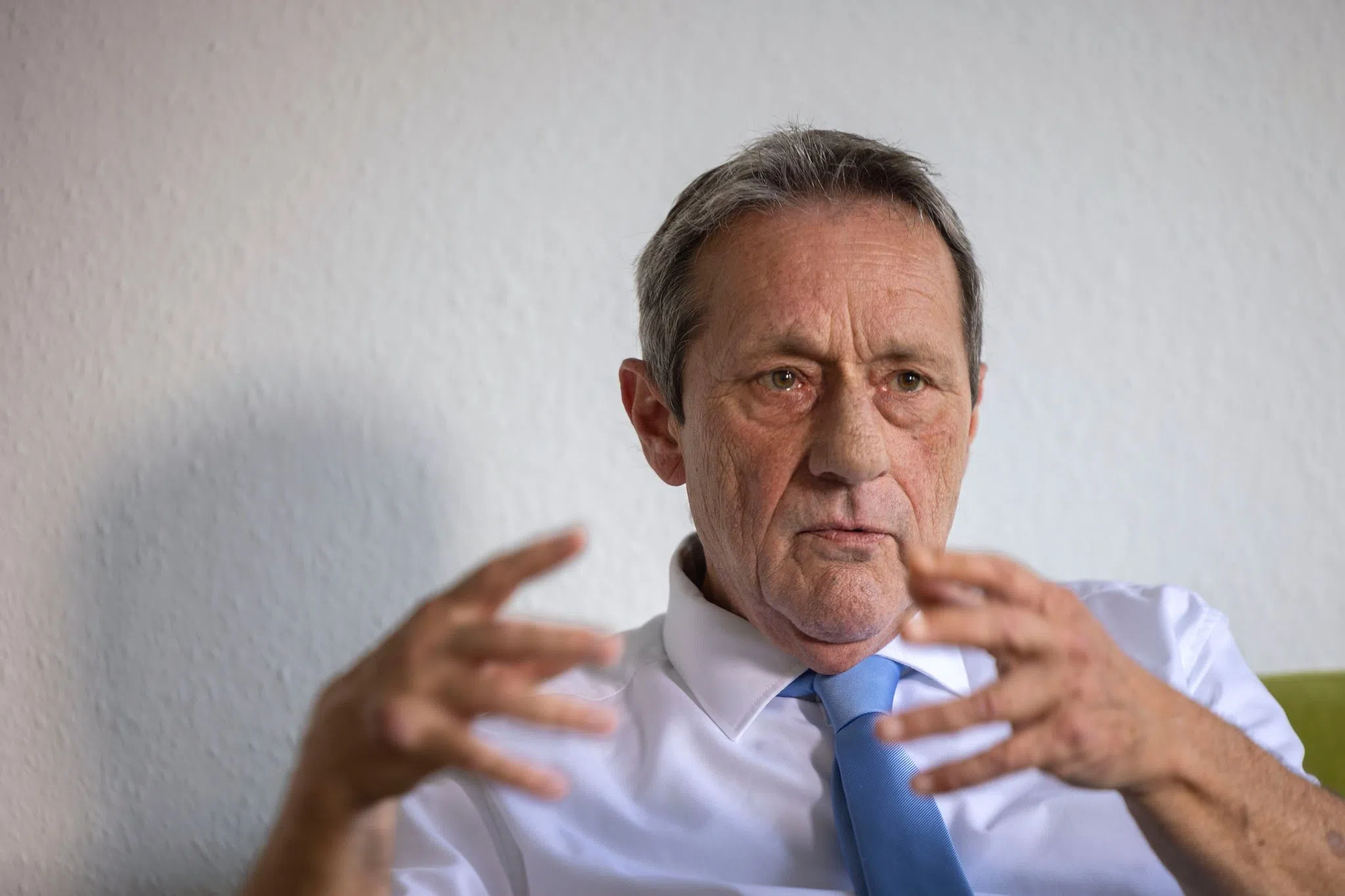 Minister: Mehr Konsequenz bei Ausreisepflicht von Afghanen