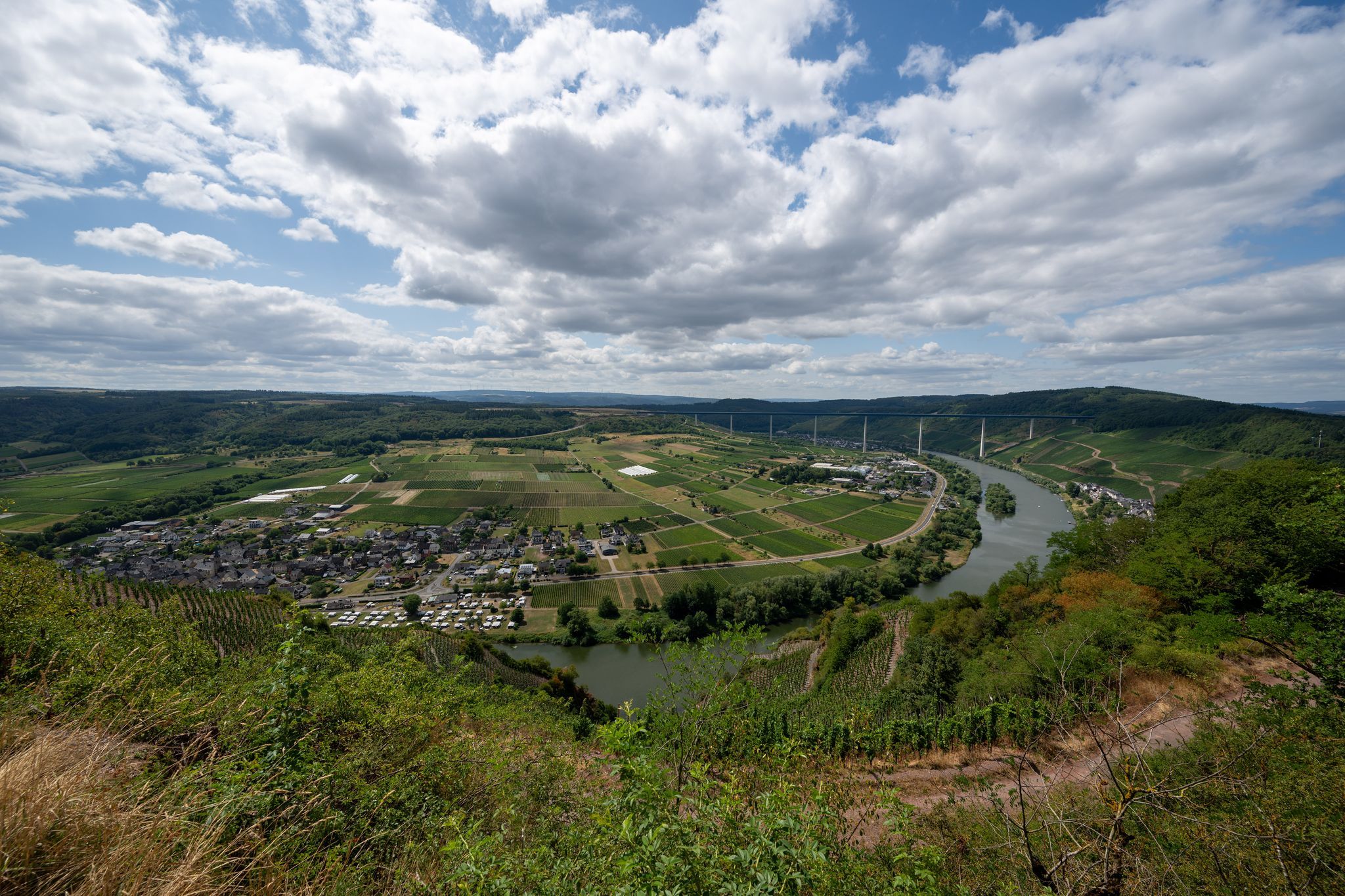 Sonne, Wolken, Böen – so startet die Woche Sonne, Wolken, Böen – so startet die Woche