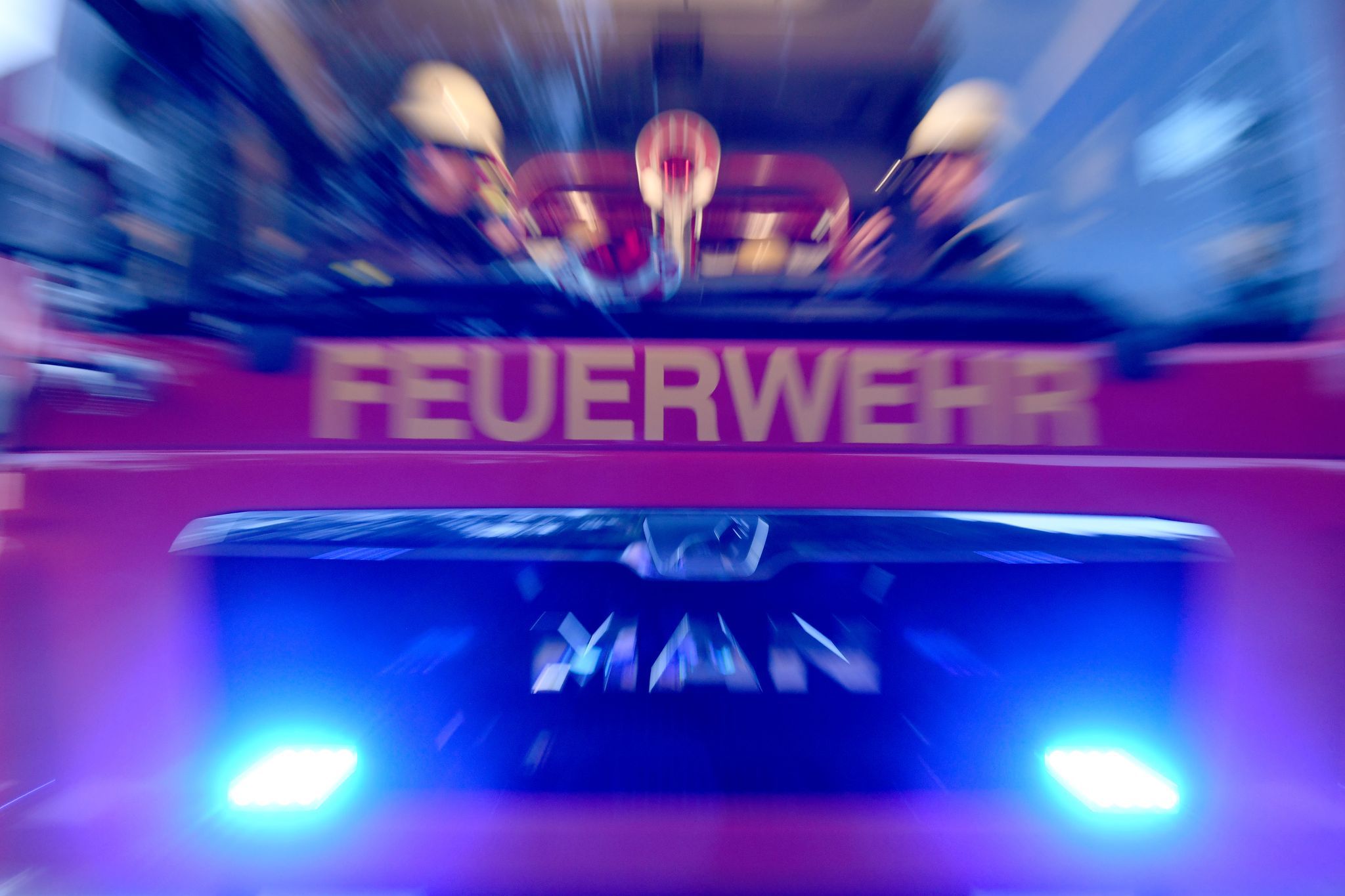 Feuerwehr befreit Gäste aus Seilbahn in Saarbrücken Feuerwehr befreit Gäste aus Seilbahn in Saarbrücken