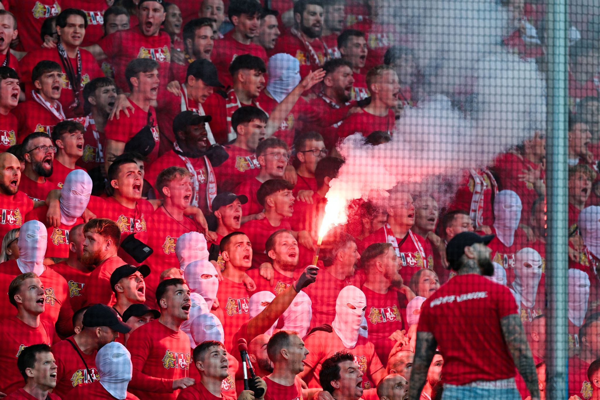 Aufgeladenes Südwest-Derby: Pokal-Duell unterbrochen