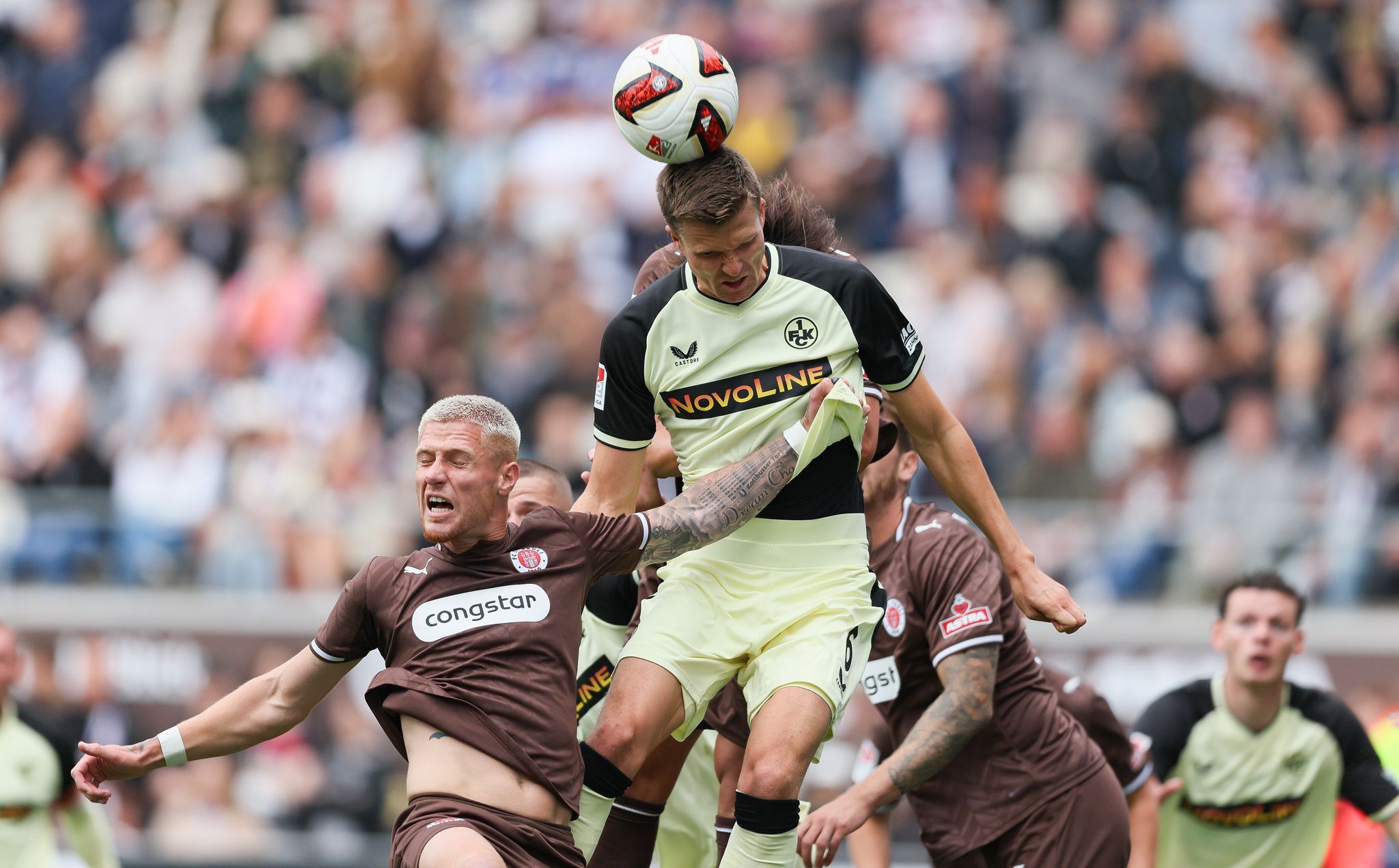 Kaiserslautern bejubelt bei St. Pauli ersten Sieg