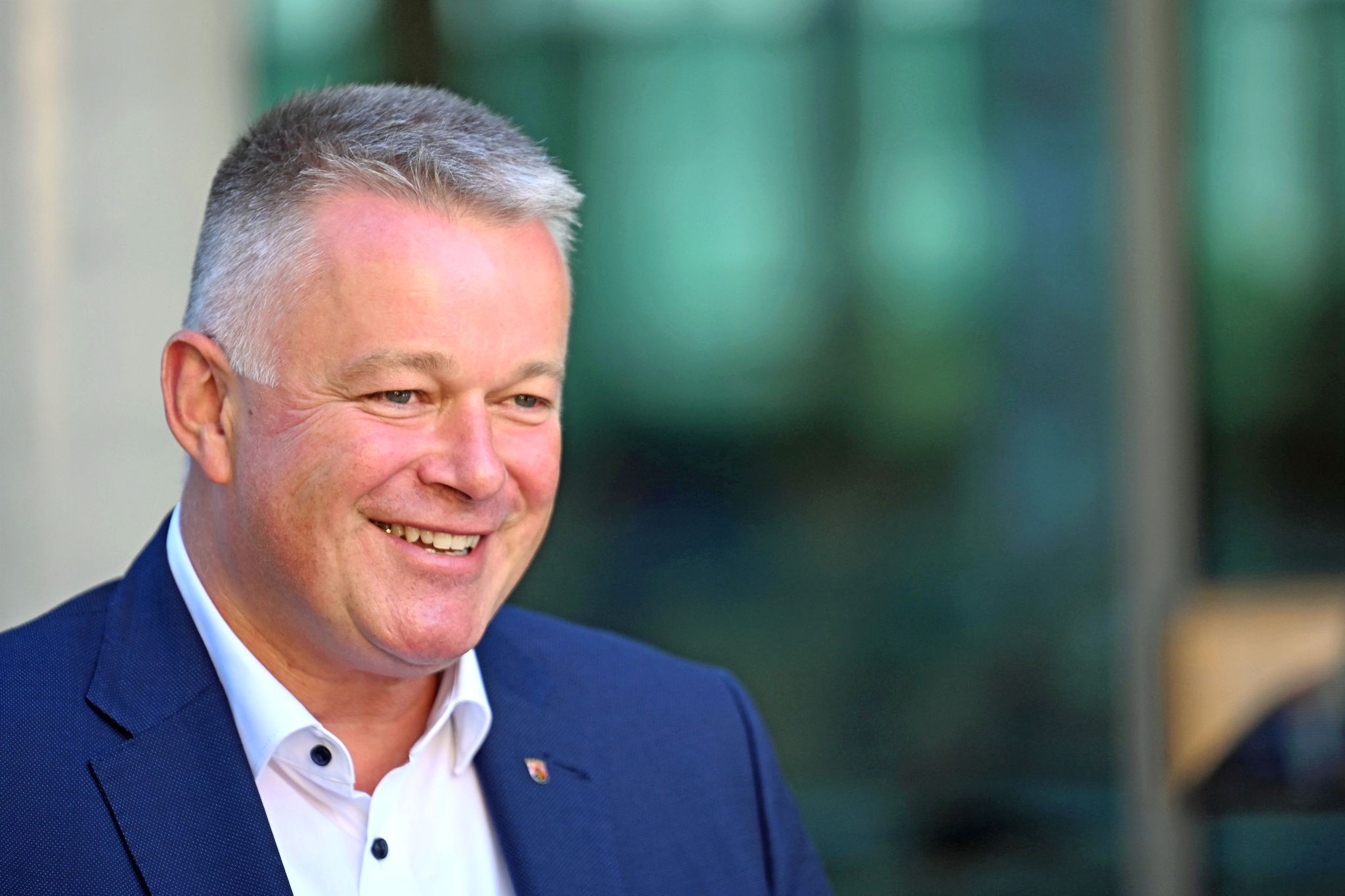 Schnieder bei «Einschulung» als Regierungschef aufgeregt