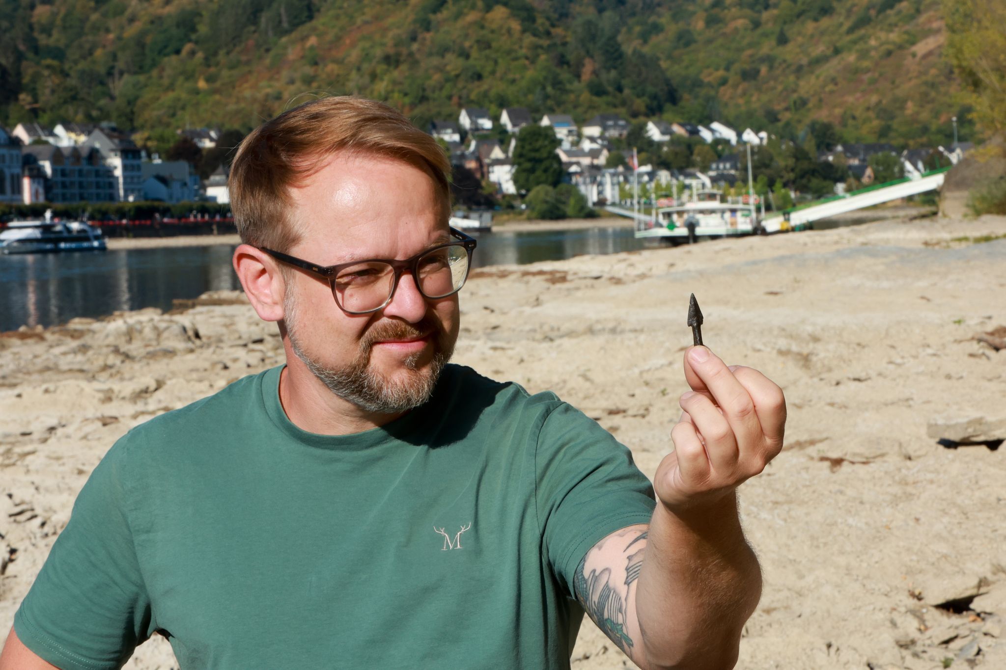 «Spektakulär» - Hobbyarchäologe bei Niedrigwasser auf Suche