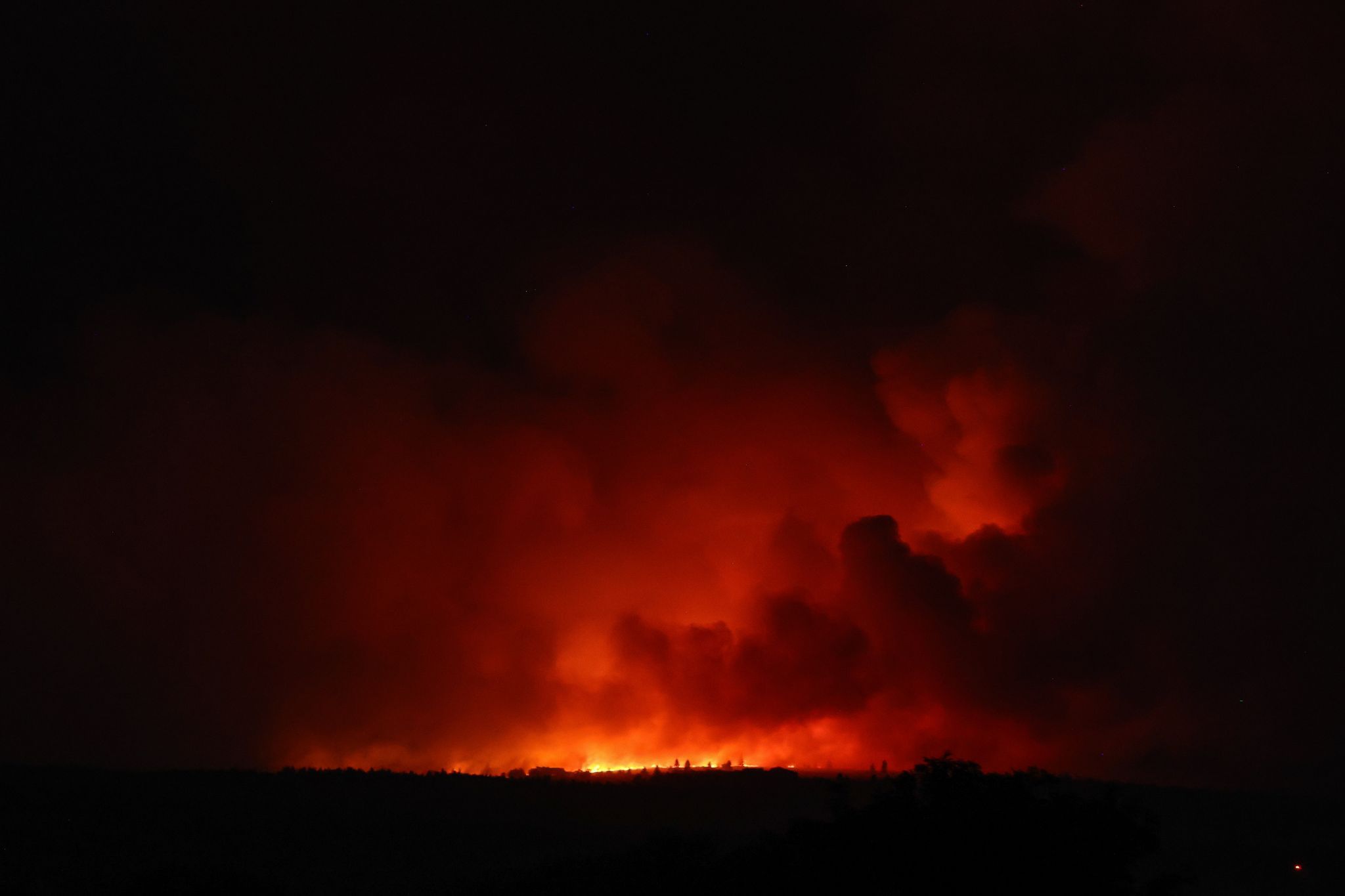 Lage bei Monschau spitzt sich zu - Waldbrand rückt näher