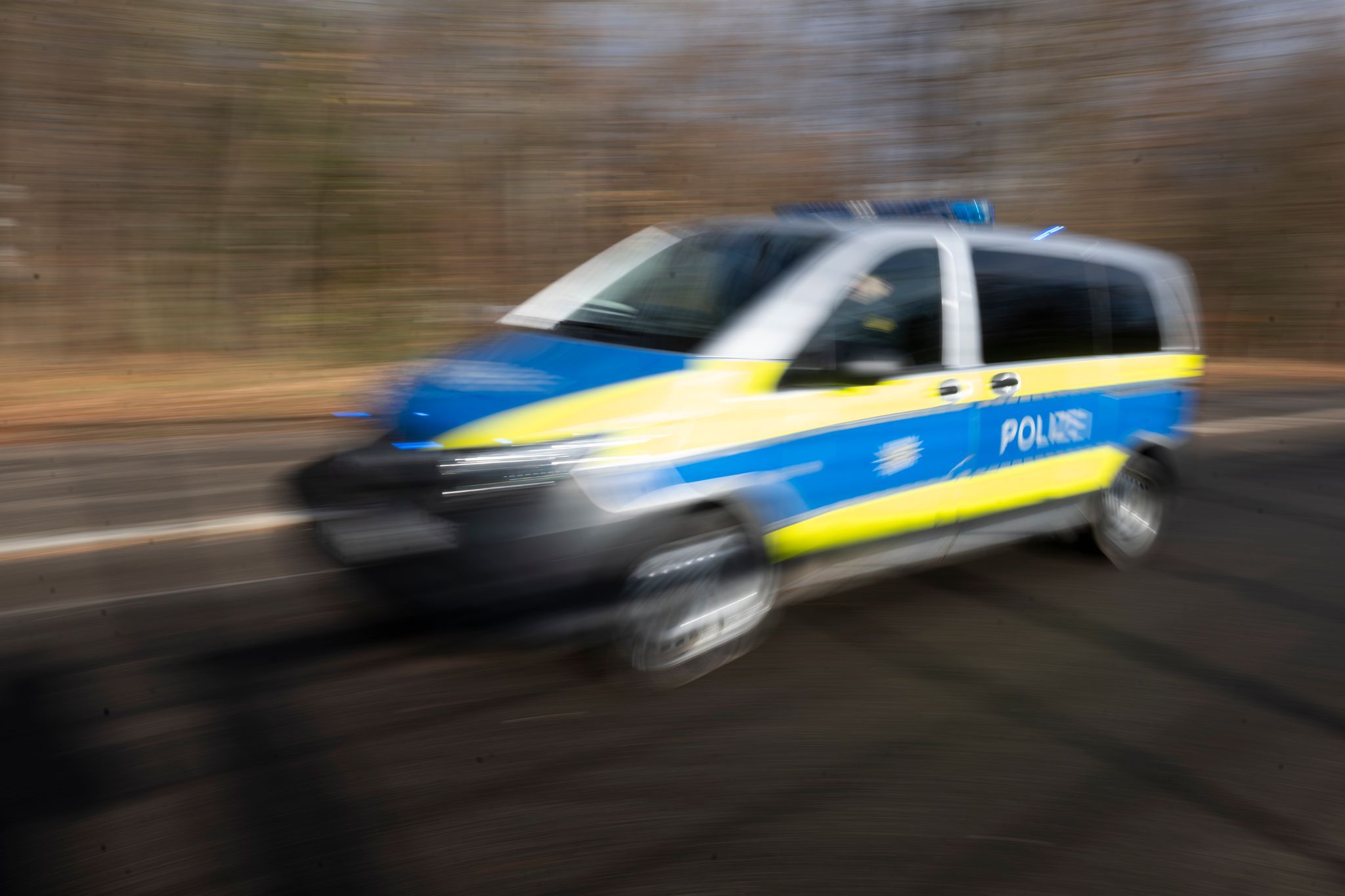 Junger Motorradfahrer verunglückt bei Flucht vor Polizei