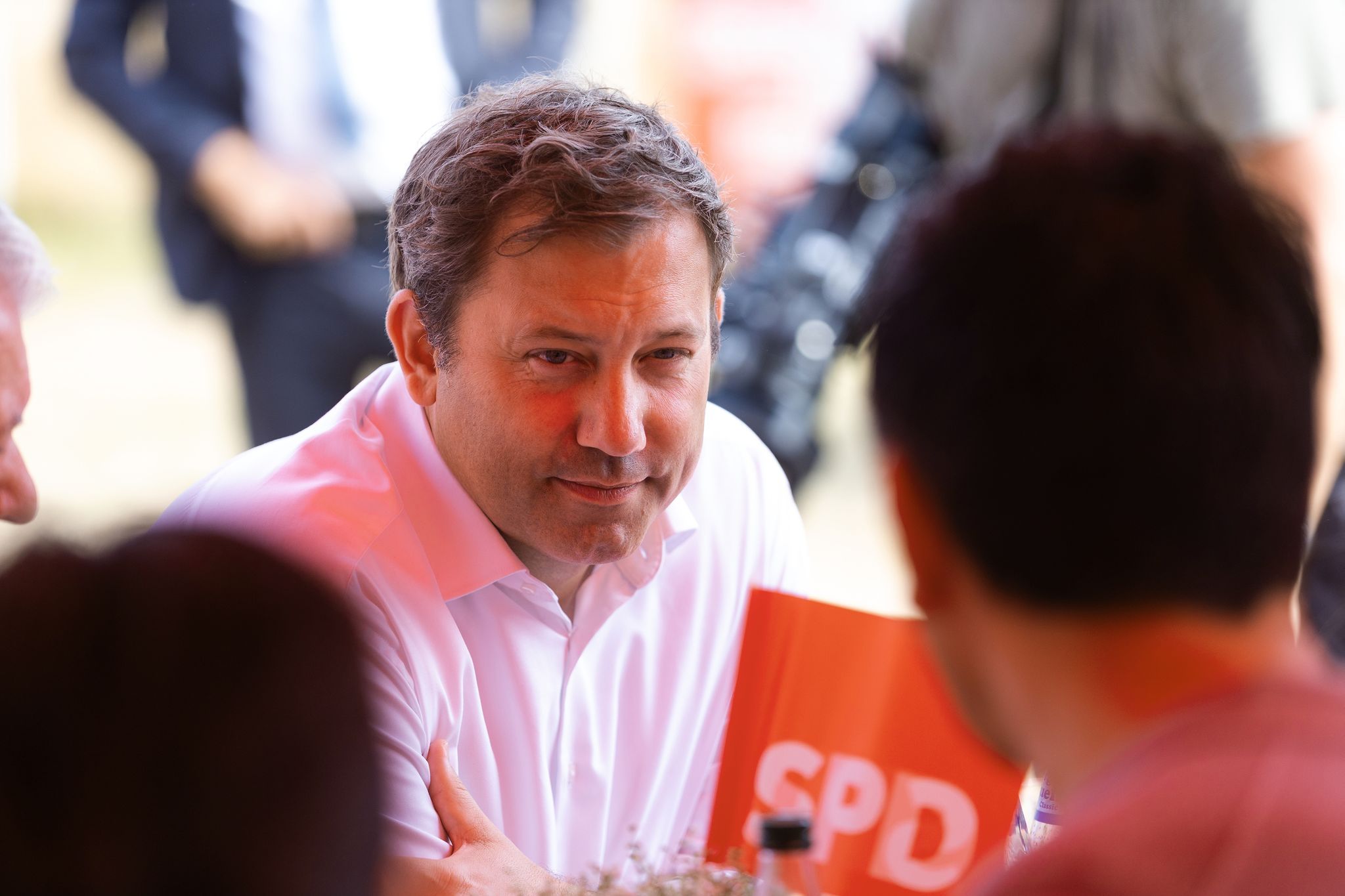 Klingbeil wirbt in SPD um Unterstützung für Regierungskurs