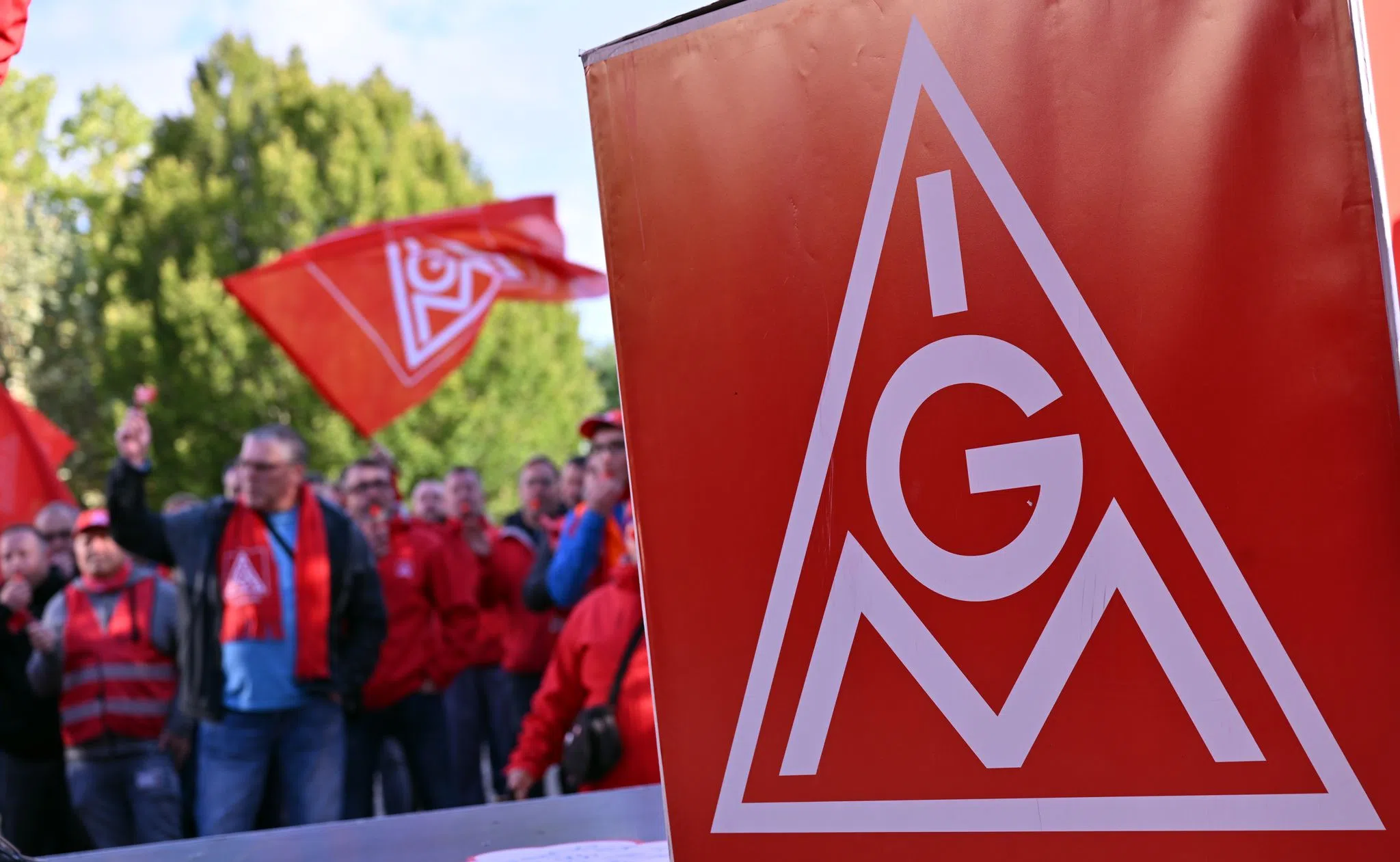 IG Metall Mitte macht sich für harte Tarifrunde bereit IG Metall Mitte macht sich für harte Tarifrunde bereit