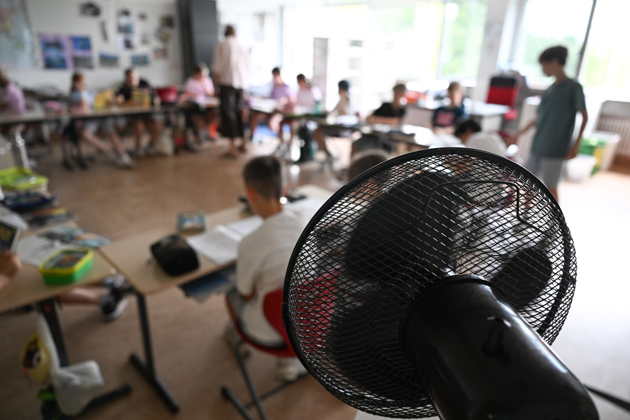 Landeselternbeirat: Schulen brauchen Hitzeschutzrichtlinie Landeselternbeirat: Schulen brauchen Hitzeschutzrichtlinie