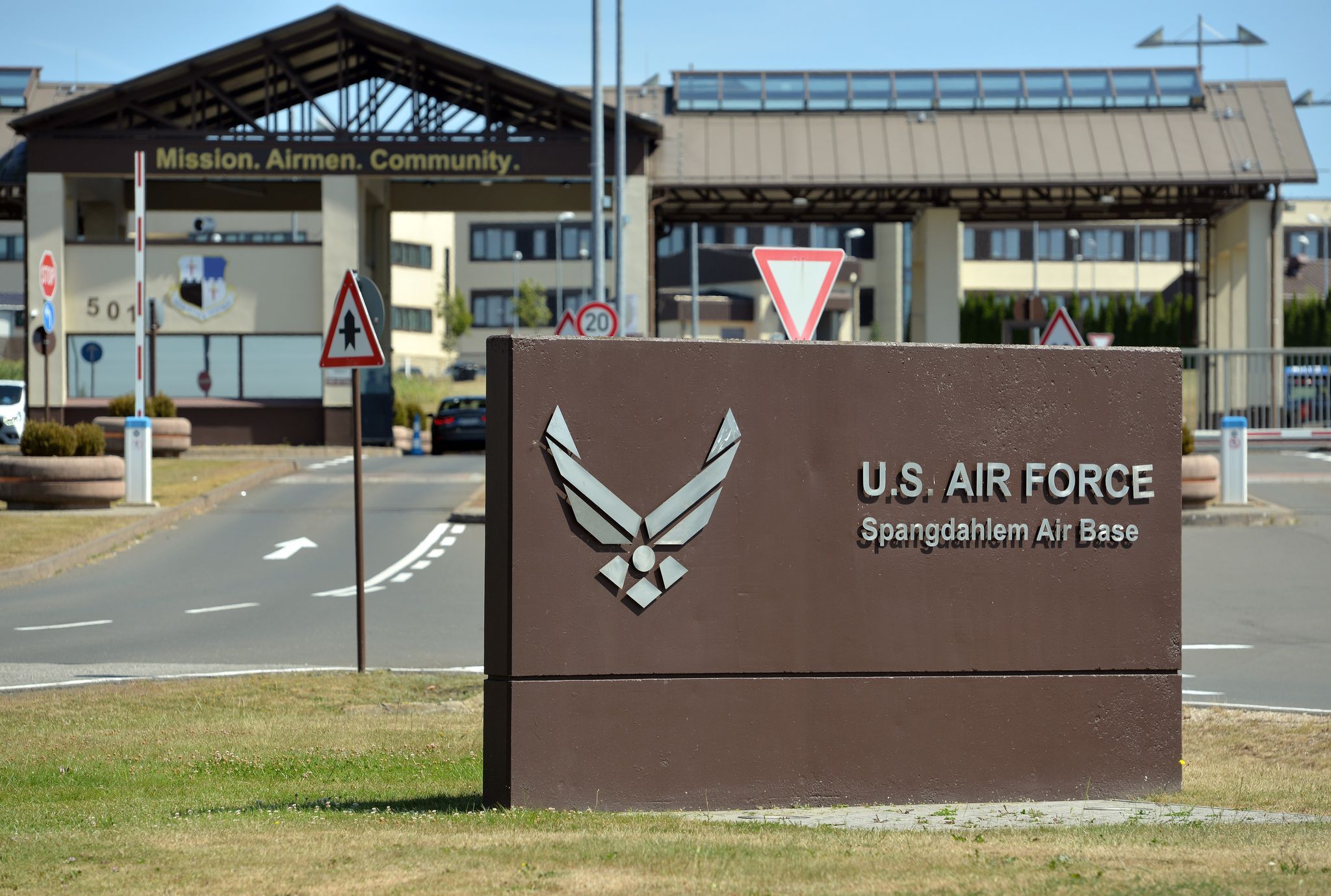 Militärflugzeug in der Eifel abgestürzt