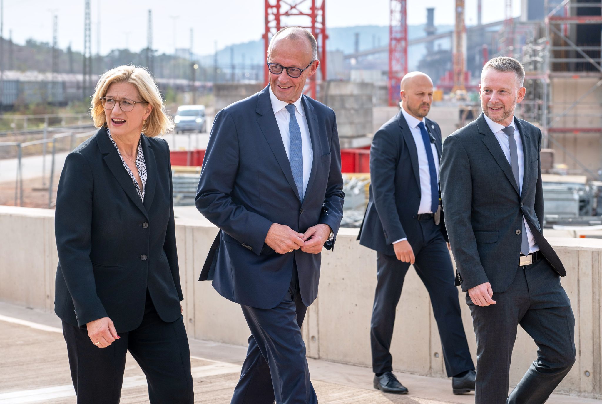 «Mut für Deutschland»: Merz und Rehlinger loben grünen Stahl «Mut für Deutschland»: Merz und Rehlinger loben grünen Stahl