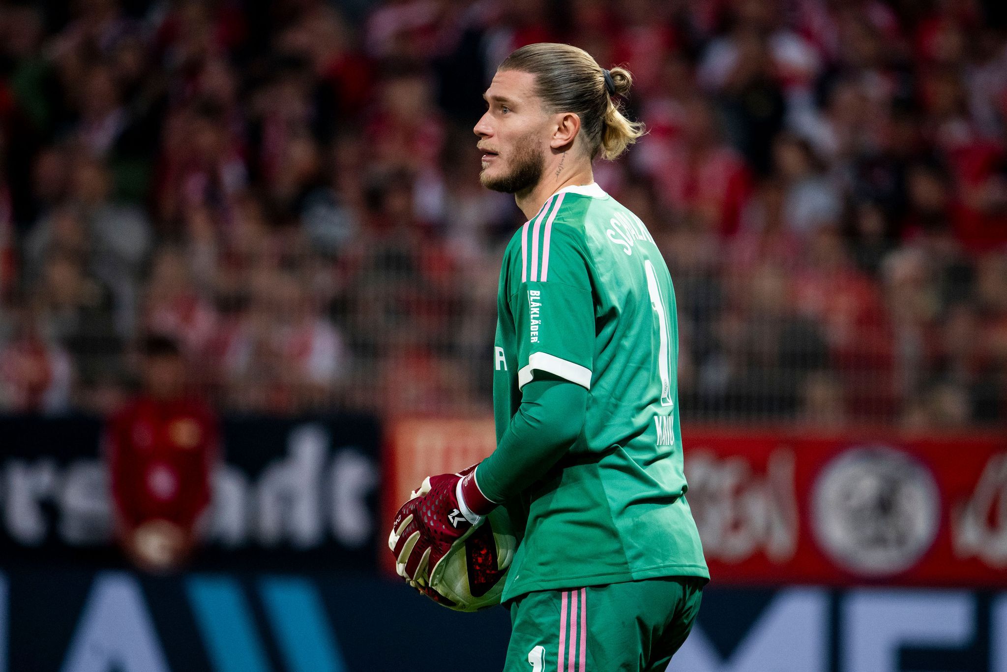 Schalke-Coach stärkt nicht nominiertem Karius den Rücken