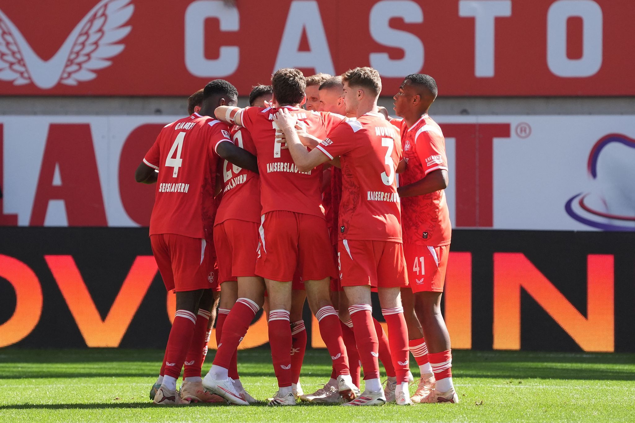 Vergebener Elfmeter als Knackpunkt: Lautern bleibt unbesiegt