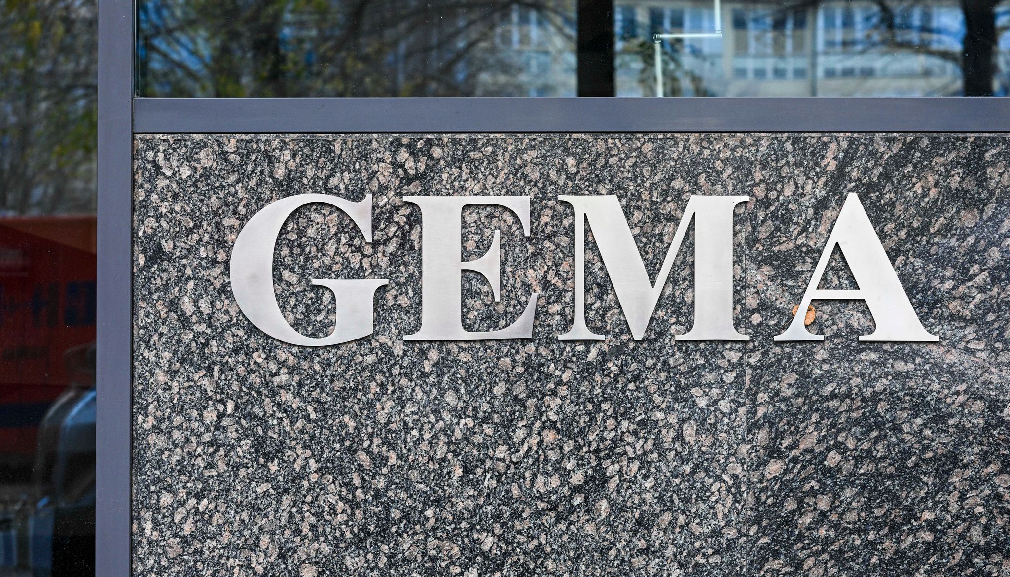 Land übernimmt Gema-Kosten für vier Events pro Verein Land übernimmt Gema-Kosten für vier Events pro Verein