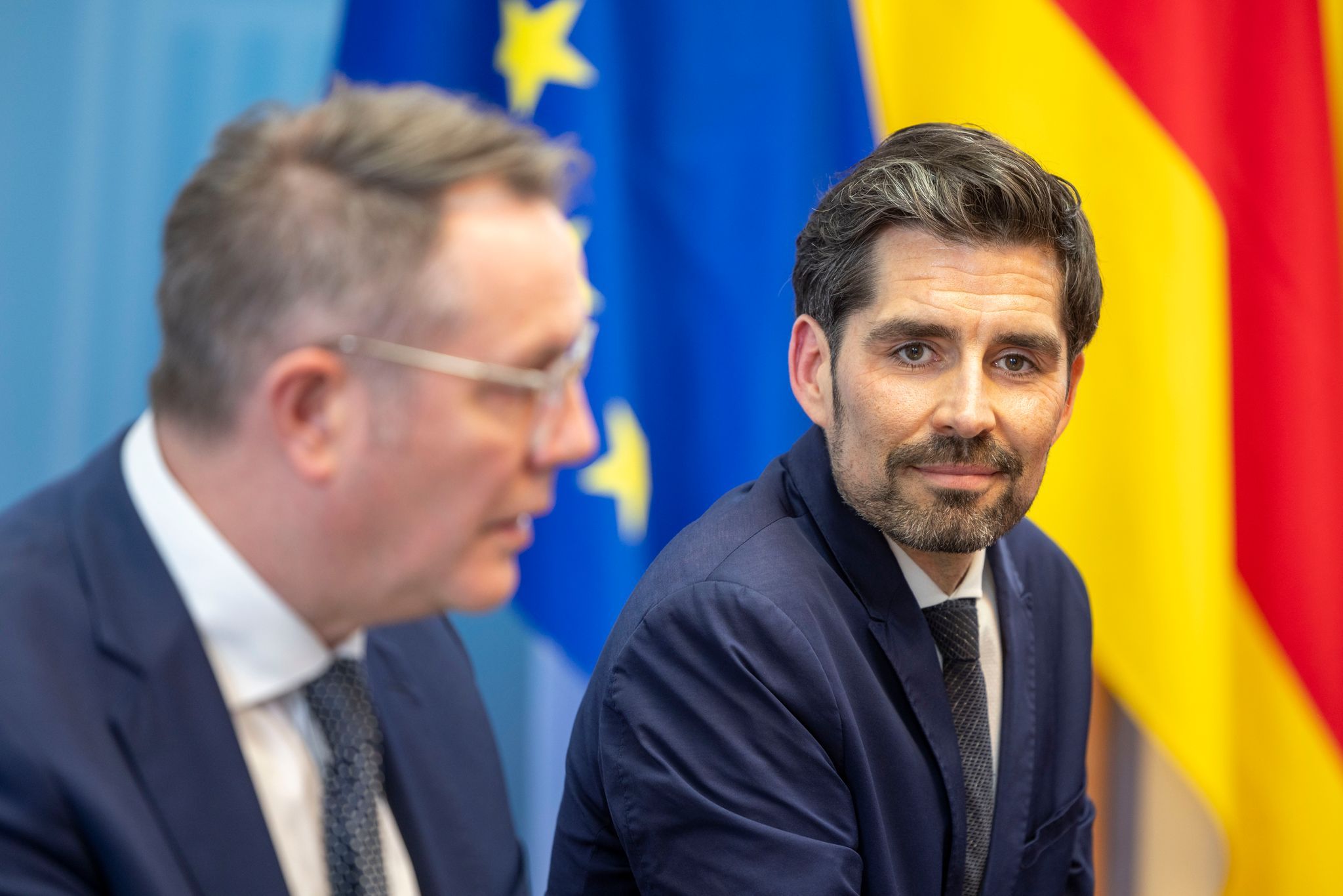 Minister Teuber winkt beim SPD-Fraktionsvorsitz ab Minister Teuber winkt beim SPD-Fraktionsvorsitz ab